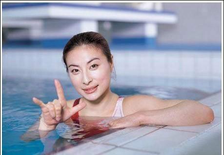 郭晶晶近况爆料视频最新,退役后生活精彩纷呈，家庭事业双丰收  第1张